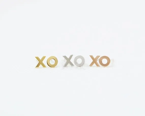 Женская мода "XO" серьги-гвоздики с буквами стиль серьги цвет