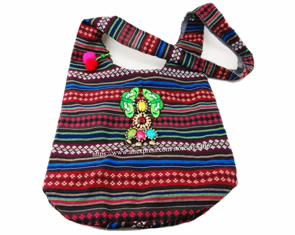 Фото Винтажная ручная сумка hmong в стиле бохо, этническая, тайская, индийская, бохо, с вышивкой, сумка-мессенджер, сумка-хобо, сумка-тоут, Сумка с пом... №3
