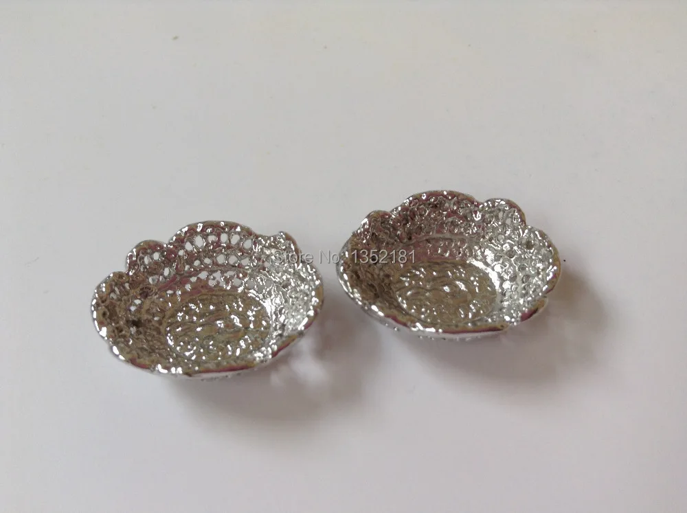 Симпатичная миниатюрная кухонная мини-корзина для хлеба серебристого цвета в