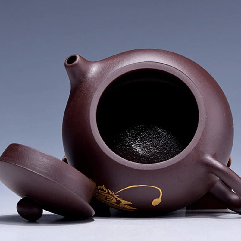 

230ml Handmade Jiangsu Yi Xing Purple Clay With Golden Lotus Flower Pattern Teapot Puerh Tea Kettle