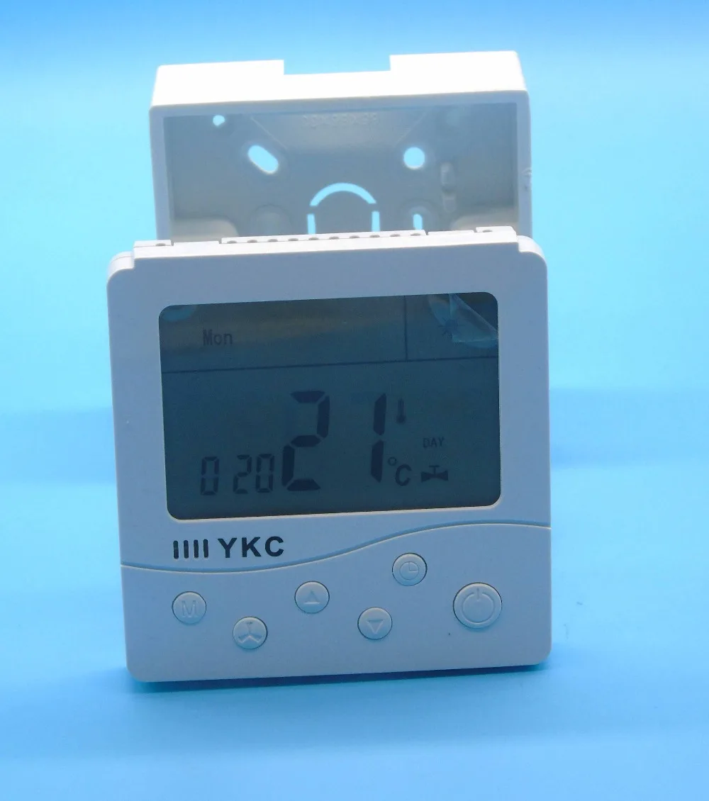 Программируемый термостат с ЖК дисплеем для батареи AAA на русском и английском