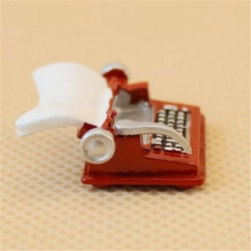 Винтажная машинка миниатюрный кукольный домик в масштабе 1:12 Сказочная кукла