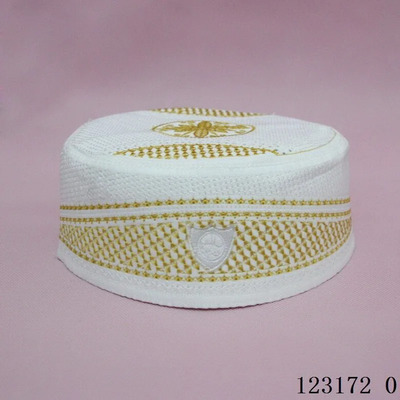 Фото Изысканная золотая нить с вышивкой узор Hui мусульманская поклонение шляпы