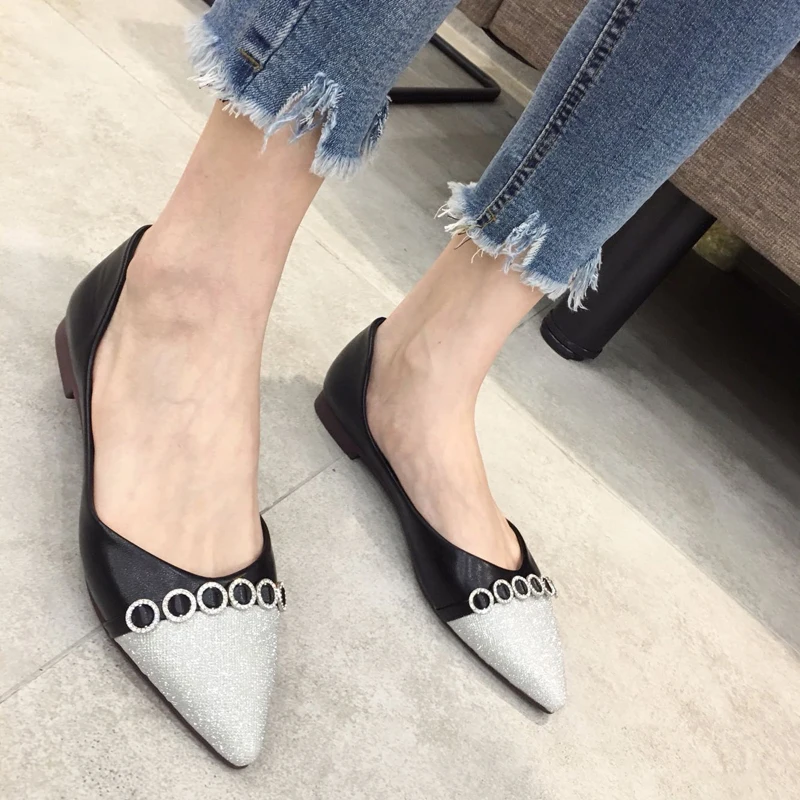 Wellwalk Women Flat Shoes Ladies Ballerinas Pointed Toe Crystal Chain Glitter Leather PU Mixed Color Female Summer Slip On Shoes