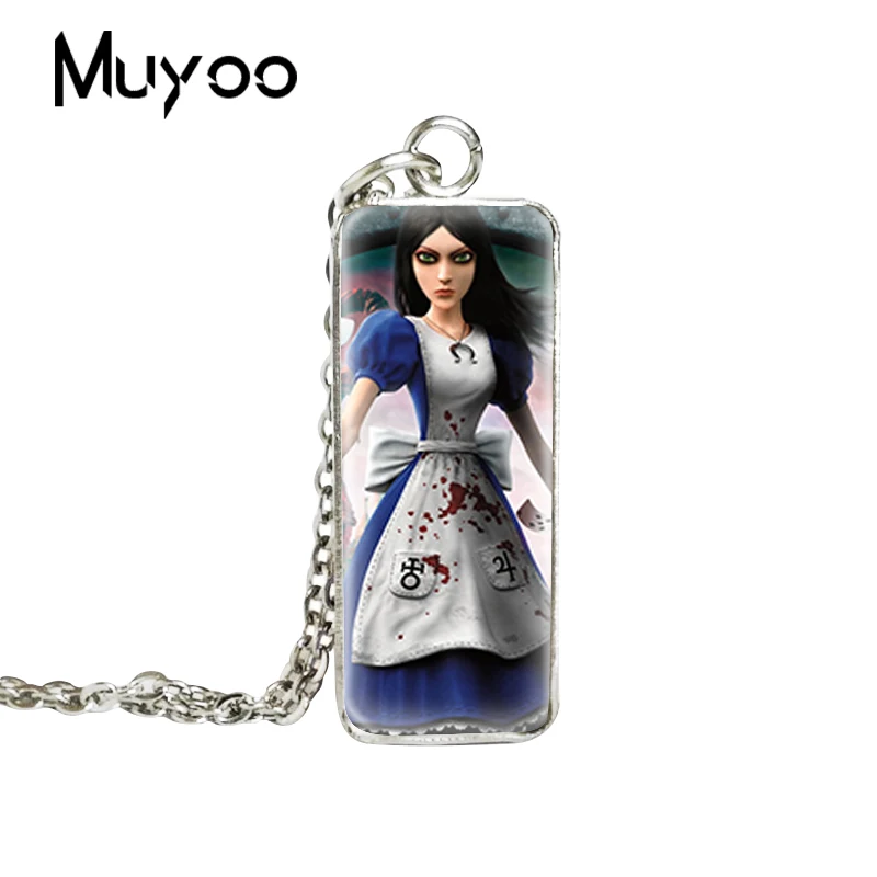 Новинка года: квадратное ожерелье Alice Madness Returns с кулоном из стекла ручной работы