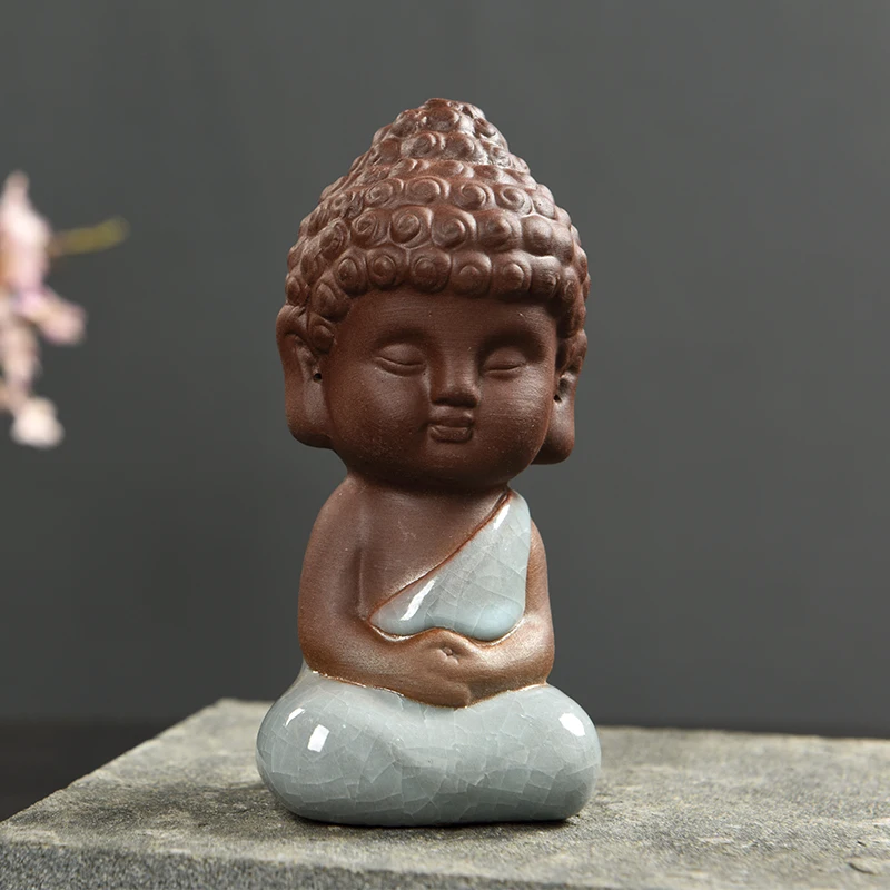 Будда чай. Чайная статуэтка Будды. Чайные фигурки Будд. Маленький Будда статуэтка. Будда для чайной церемонии.
