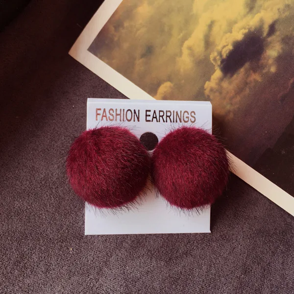 Осень 2017 г. и зимние модные плюшевые круглый Серьги Япония Южная Корея