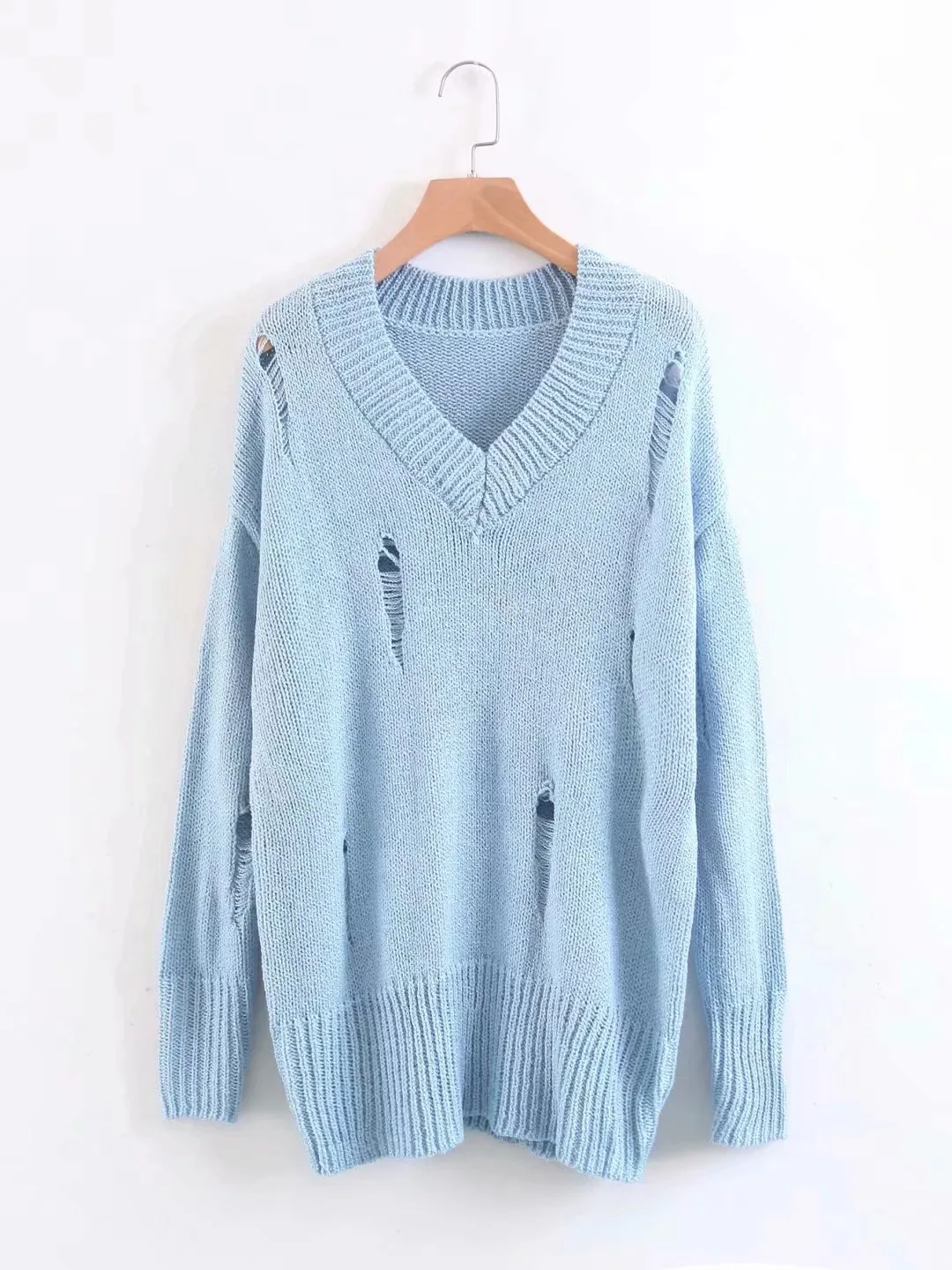 Женский свитер с длинными рукавами и V-образным вырезом | Женская одежда