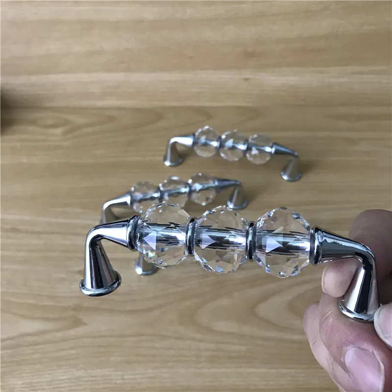 

Хрустальные ручки для шкафов LCH 99 мм