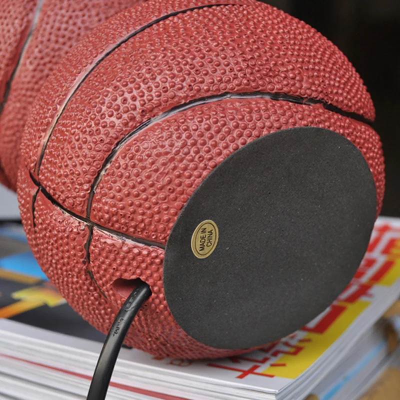 Современные 2 мяча Настольные светильники из смолы для баскетбола детская