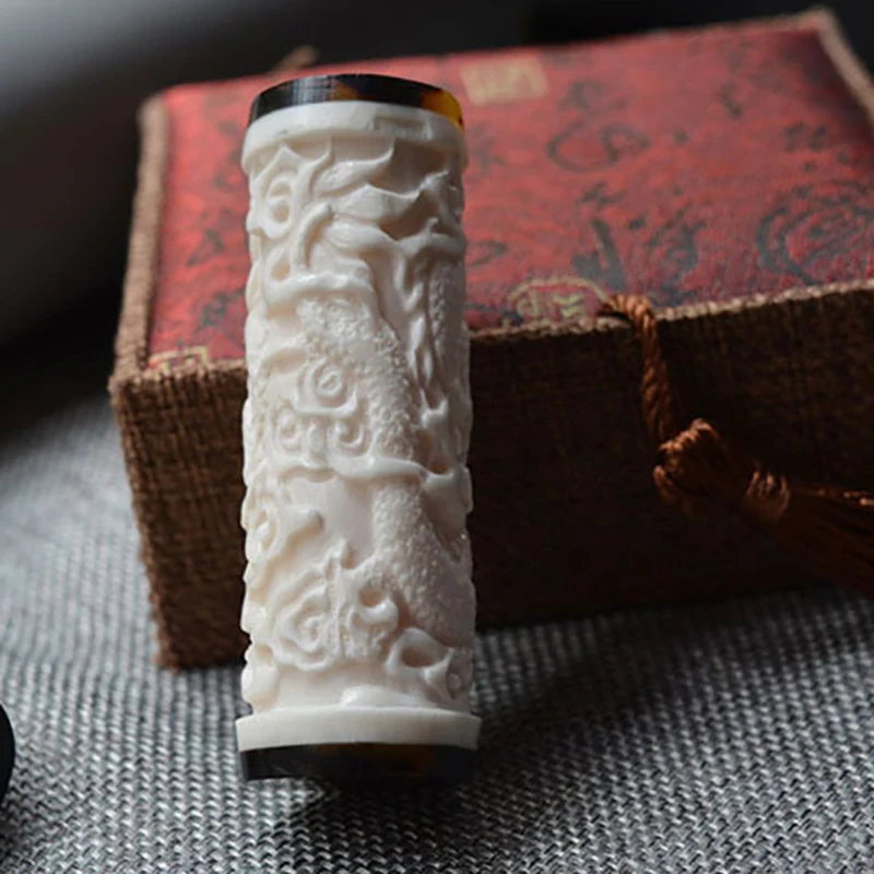

Wholesale Fine Camel Bone Carved Engraved Dragon Pendant Sweater Chain Necklace Lucky For Men Personality Trend DIY Jewelry
