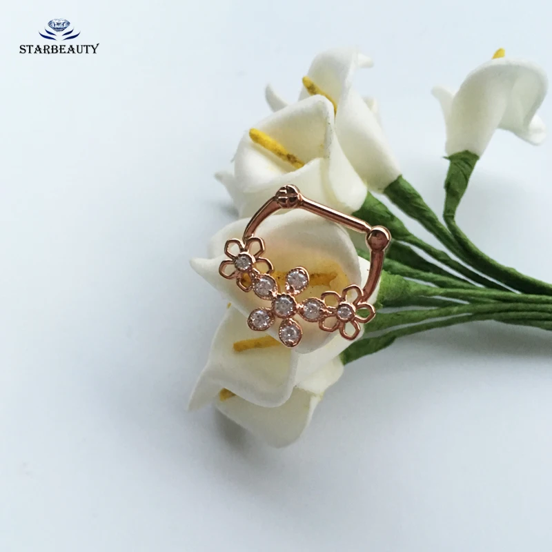 1 шт./лот тройной цветок Нос Кольца шпильки поддельные нос пирсинг Септум кликер