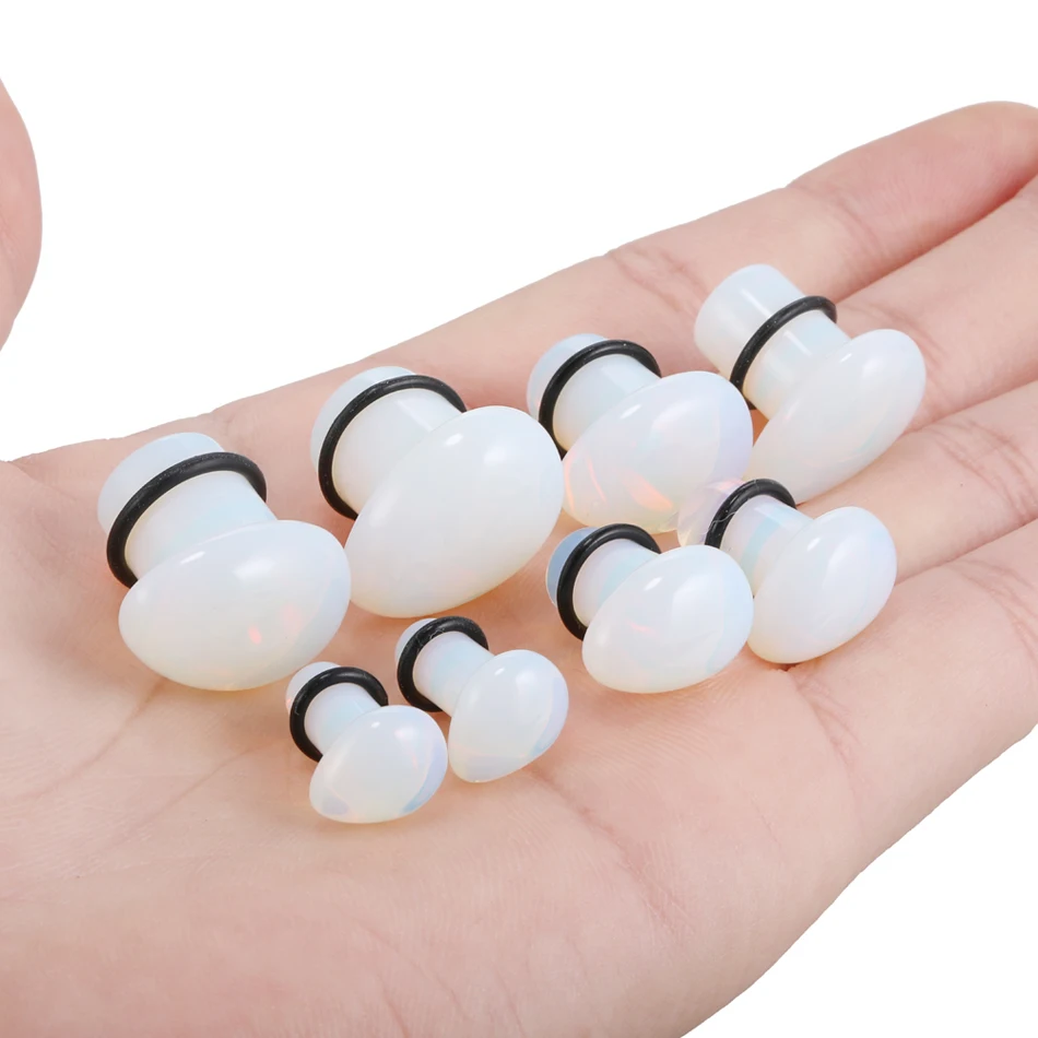 Серьги-туннели из натурального камня расширители для ушей с одним расклешенным