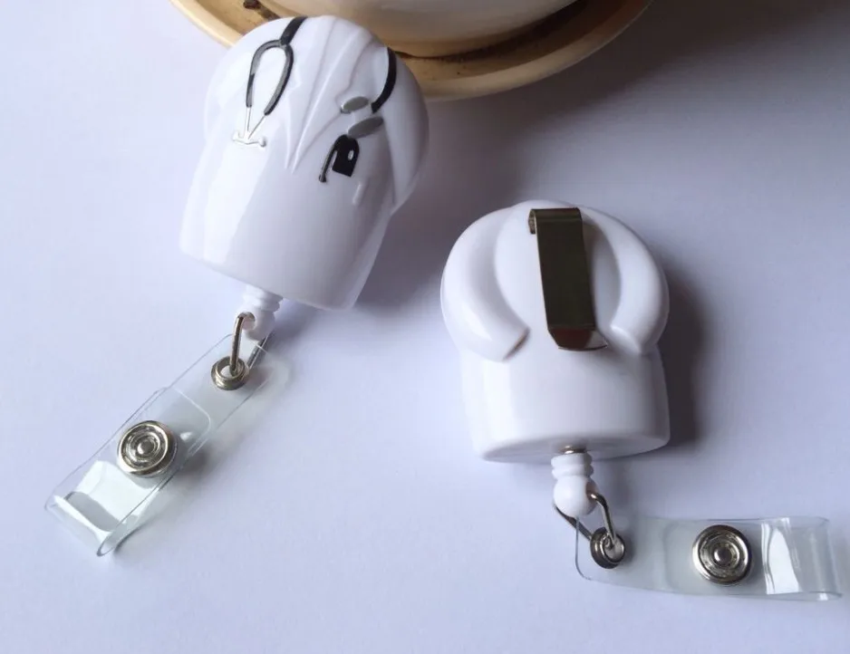 Милый мультфильм доктор одежда Выдвижной id бейдж катушка 3 шт./лот|retractable badge reels|id