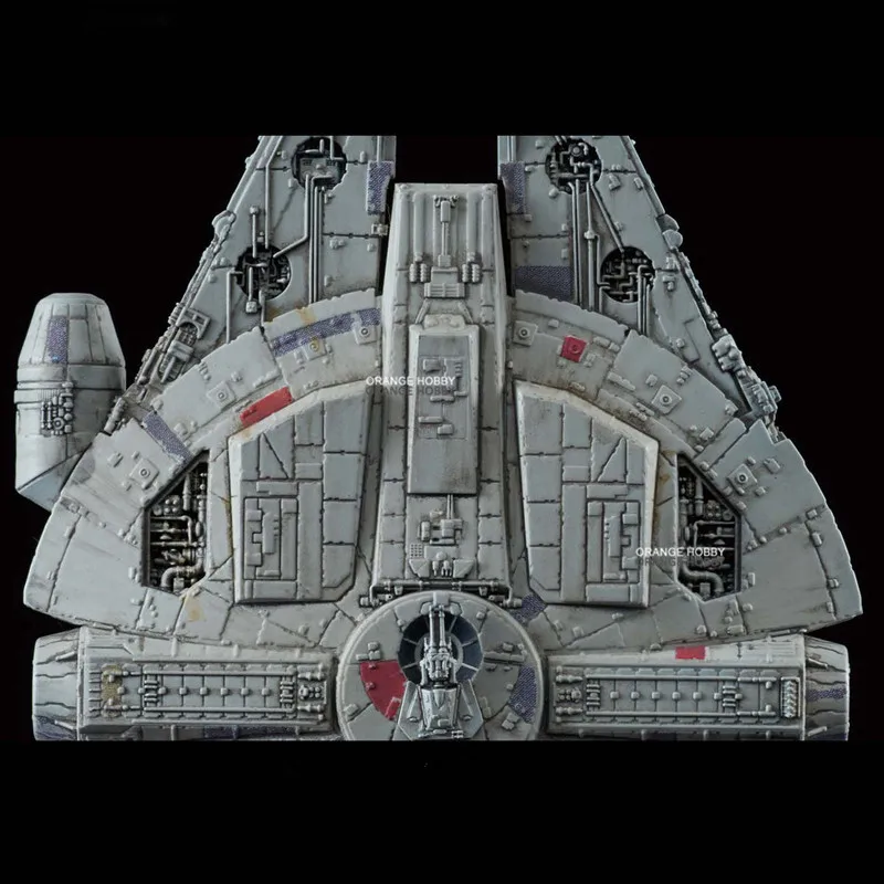 Bandai Звездные войны модель автомобиля 015 Сокол миллениума (Империя ударяет назад