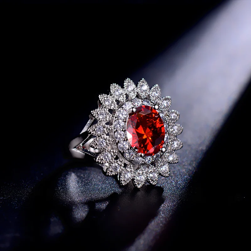 Кольцо на палец BeaQueen с подсолнухами и кубическим цирконием инкрустация красным