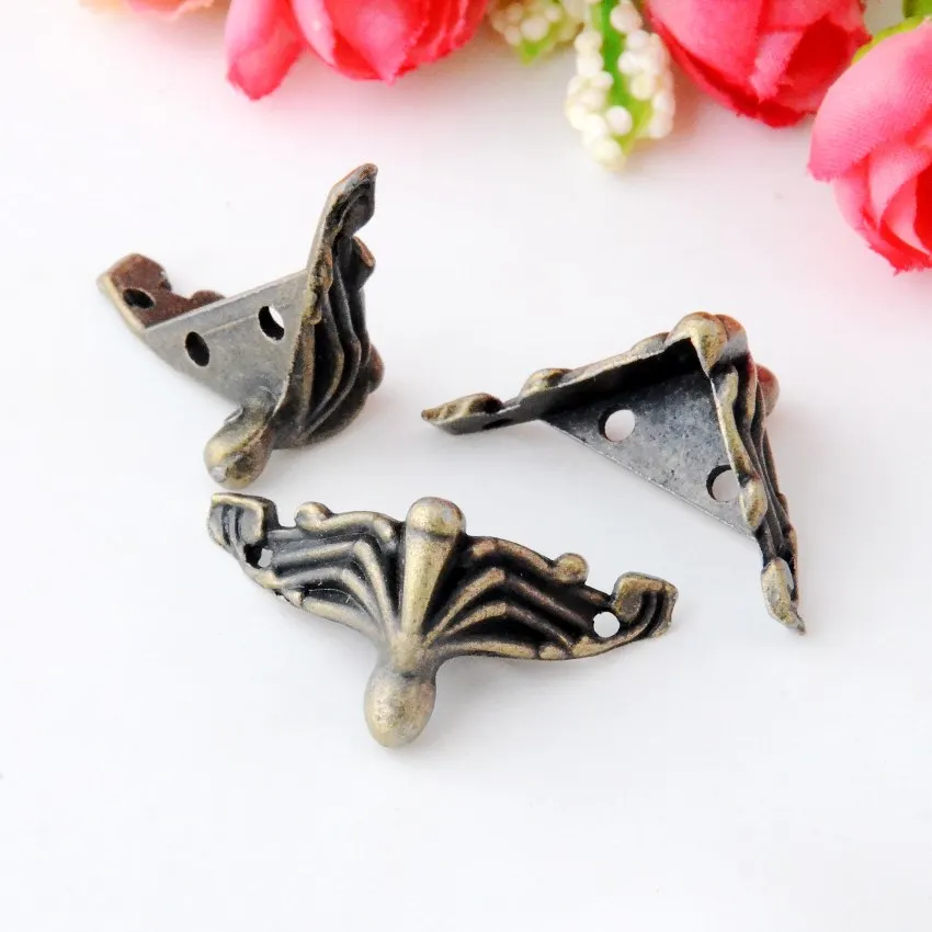 Free shipping 8Pcs Antique Bronze Jewelry Gift Box Wood Case Decorative Feet Leg Corner Protector 27x36mm J2964 | Дом и сад