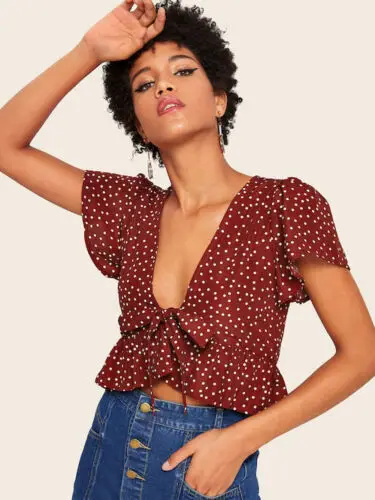 Женская блузка с V-образным вырезом | одежда