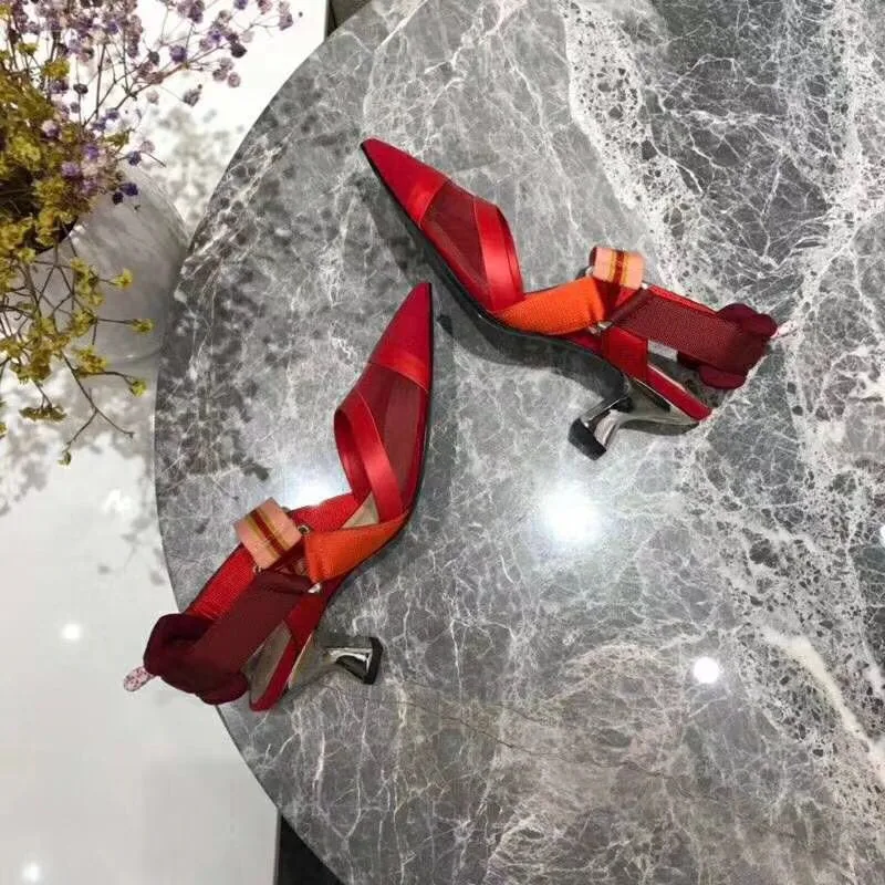red 5 cm heel Сезон весна-лето; свадебные туфли из сетчатого материала; женские туфли на высоком каблуке с острым носком; коллекция года; женские босоножки с вышивкой для подиума; пэчворк туфли - Цвет: red 5 cm heel
