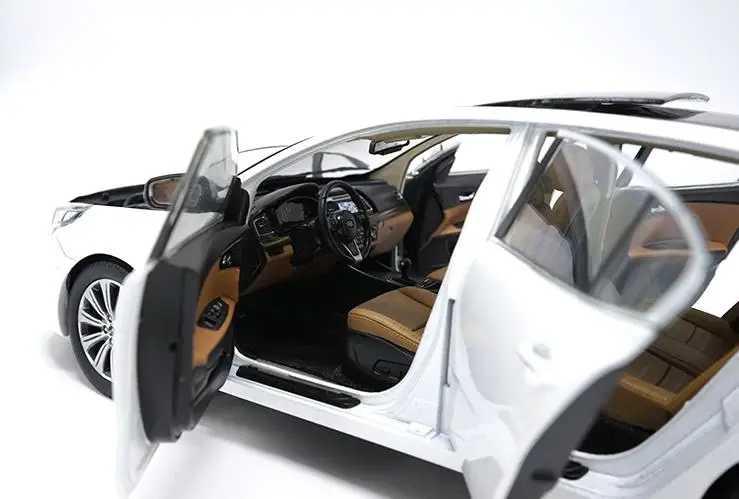 Высокая моделирования KIA K4 Коллекция Модель 1:18 advanced сплава Модель автомобиля, литая металлическая модель игрушка автомобиля
