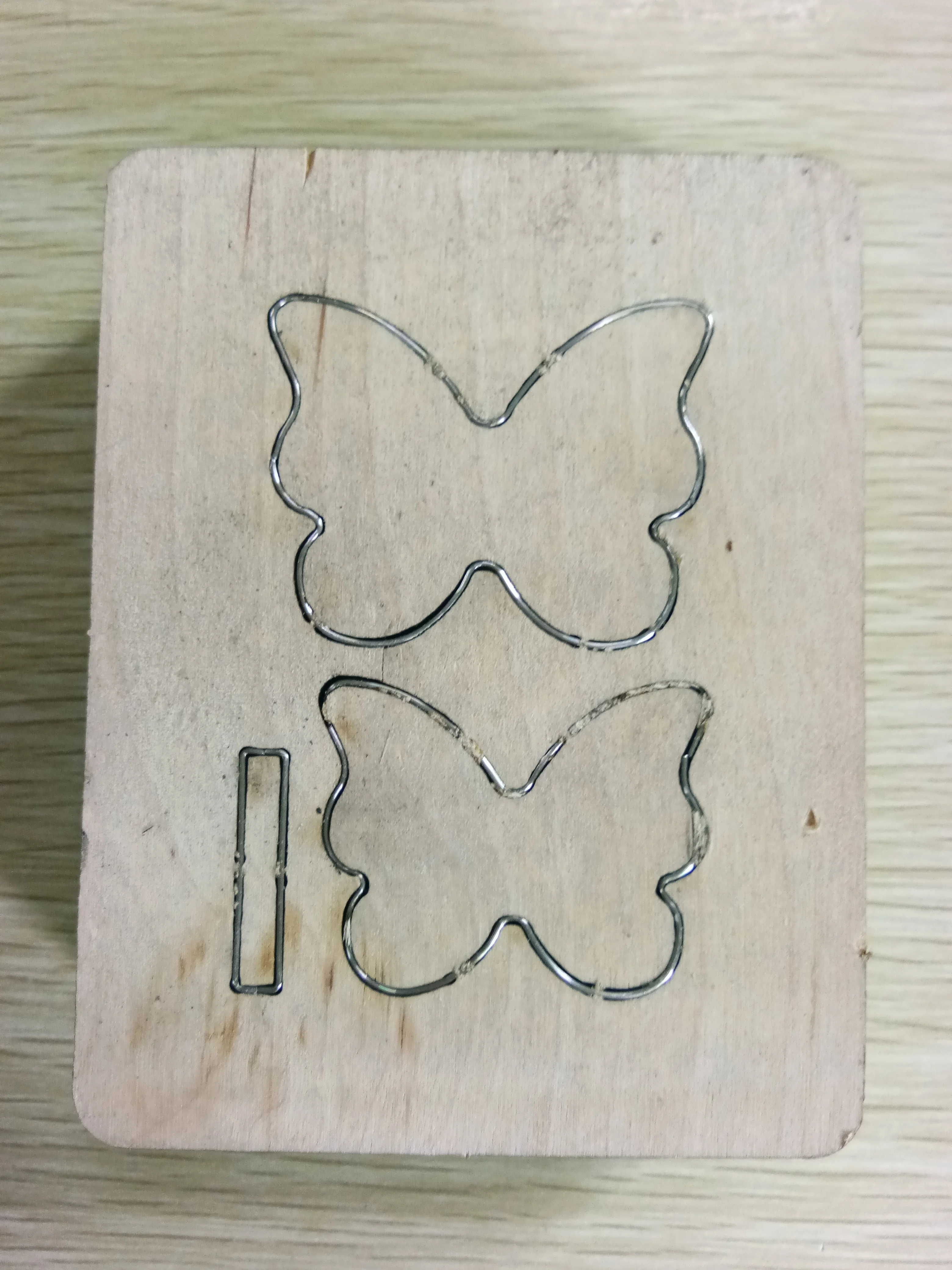 Бабочка волос лук Новые DIY деревянные формы высечки аксессуары для кожаной