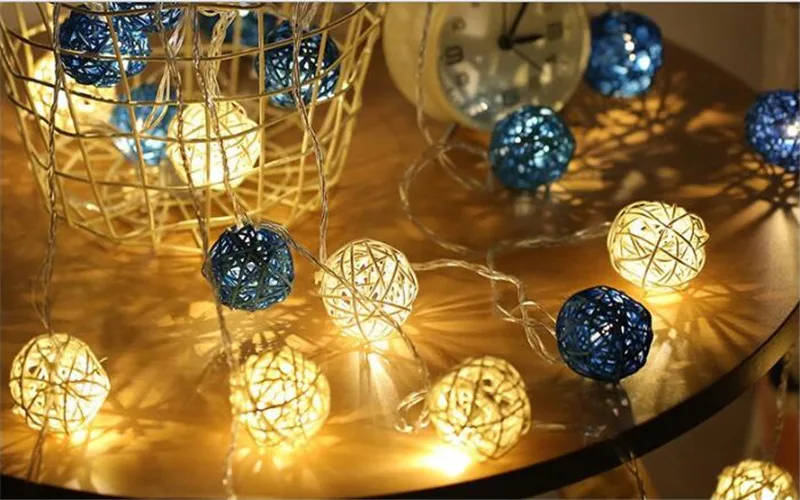 Новинка 4 см темно сине белые ротанговая Пальма клубок гирлянды светодиодные