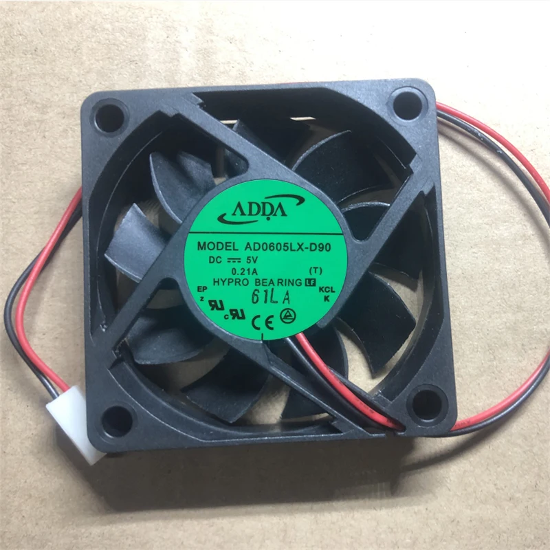

Новый охлаждающий вентилятор для ADDA AD0605LX-D90 DC 5V 0.21A 2-pin 60x60x15 мм