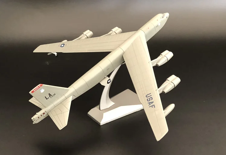 WLTK 1/200 весы США B 52 Stratofortress стратегический бомбардировщик Diecast металлические