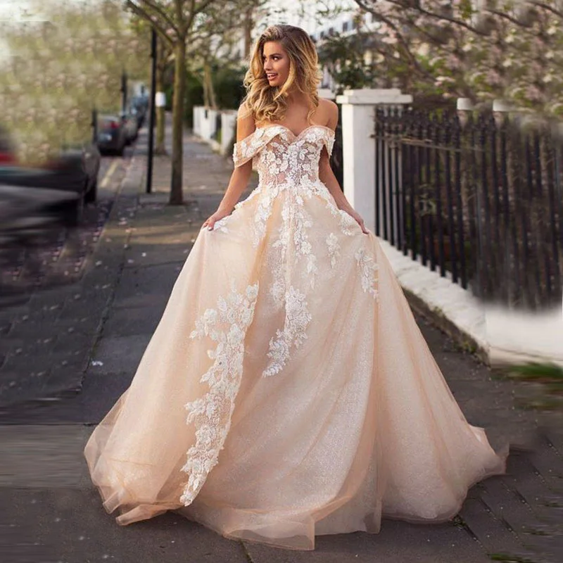 

Sweetheart Champagne Wedding Dress Vestido De Noiva Robe De Mariee Off the Shoulder with Lace Appliques Bridal Gown