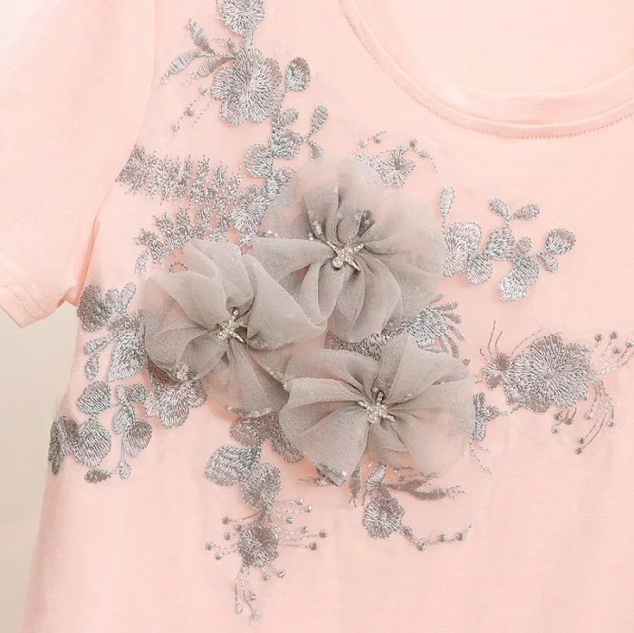 L &amp Y тяжелых Embroideried 3D цветочной аппликацией футболка + джинсы Для женщин
