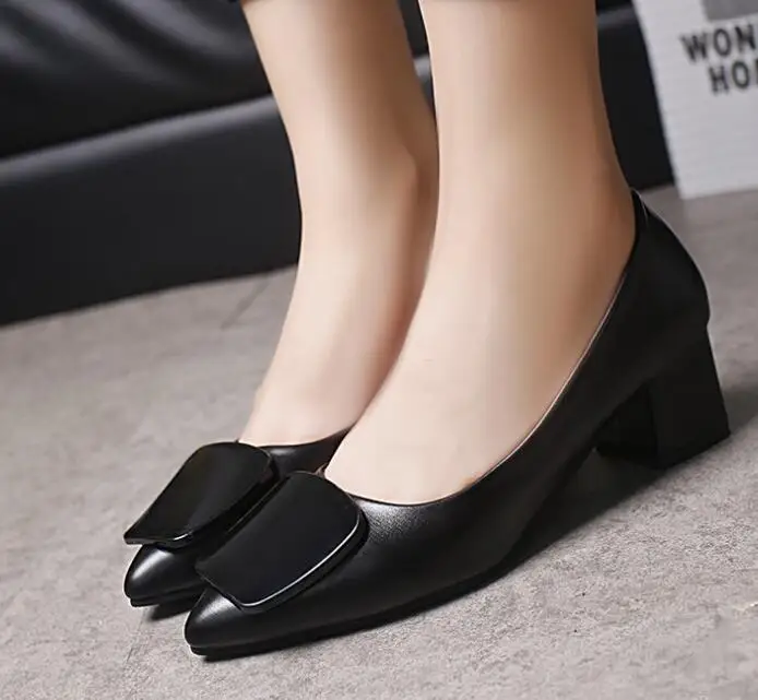 2019 г. Новые женские тонкие туфли лодочки на толстом каблуке с острым носком