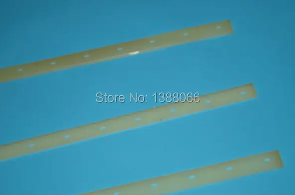 Пластиковый скребок для Ryobi press 12 отверстий 860x35x5 мм | Компьютеры и офис