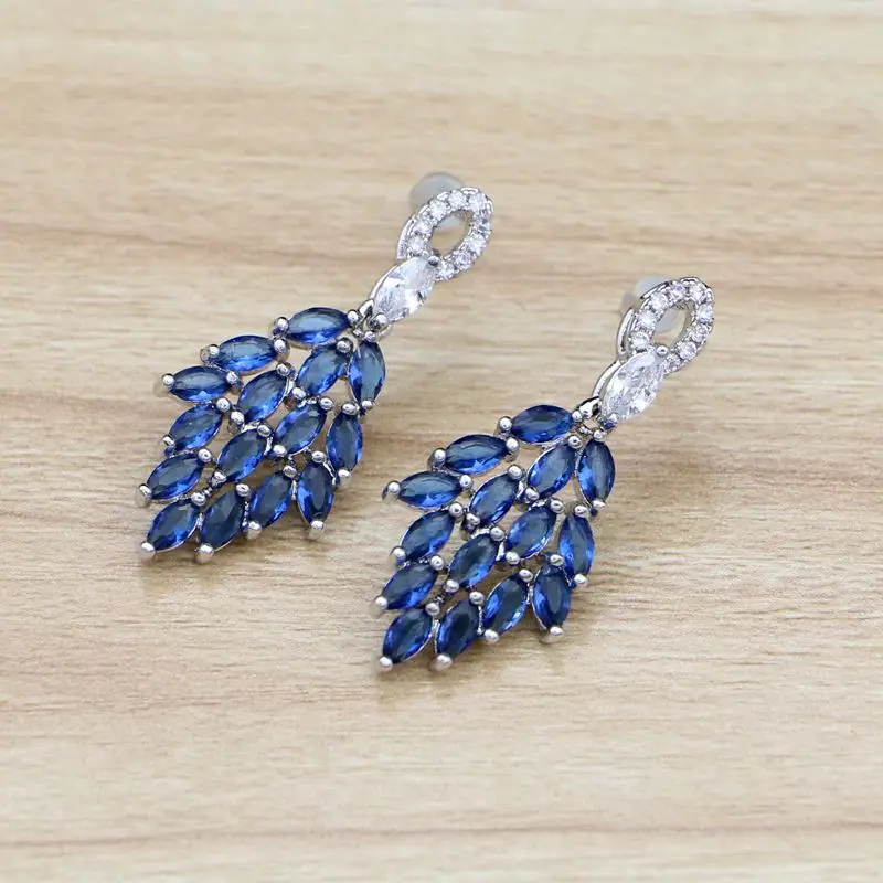 Серьги подвески женские из серебра 925 пробы в форме листьев с синим
