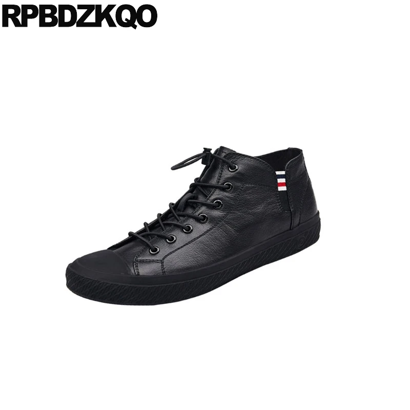 Мужские кроссовки на шнуровке черные зимние 2021 |