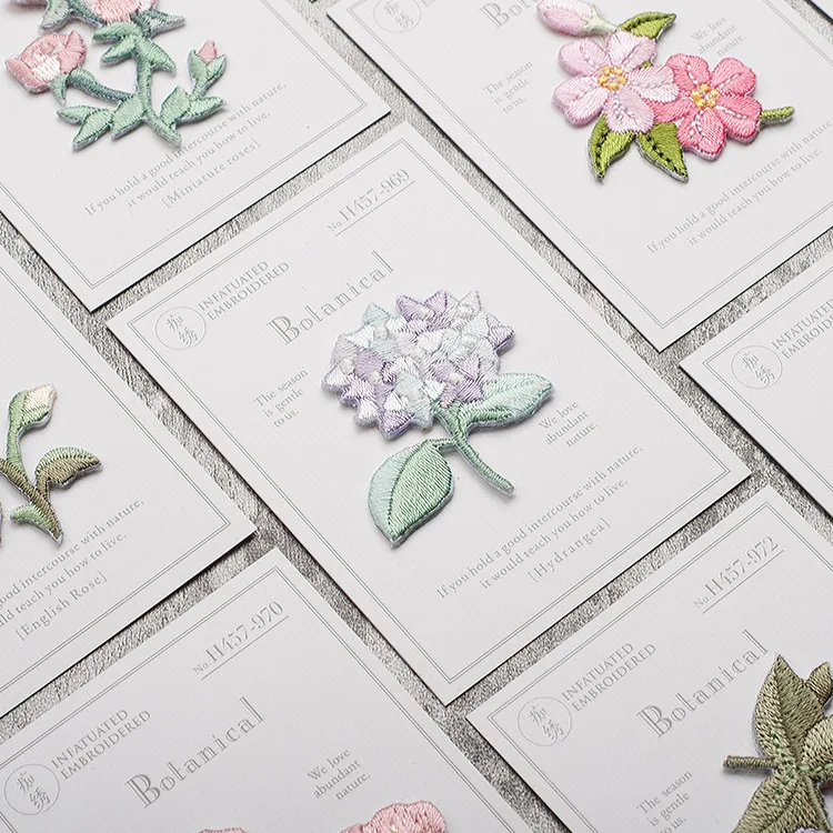 Цветочная вышивка горячая нашивка для одежды модные diy аксессуары украшения клей