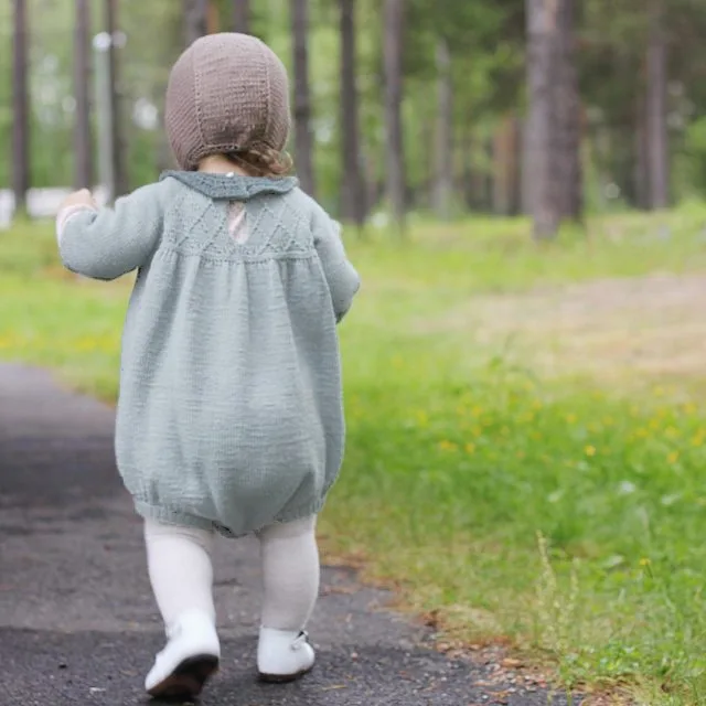 Детские комбинезоны новинка 2017 вязаный крючком комбинезон карамельных цветов