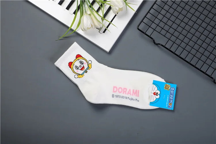 Anime Doraemon print socks Nobita Nobi Minamoto Shizuka Konta Takeshi Honekawa Suneo Dorami cute fun cartoon women cotton sock
