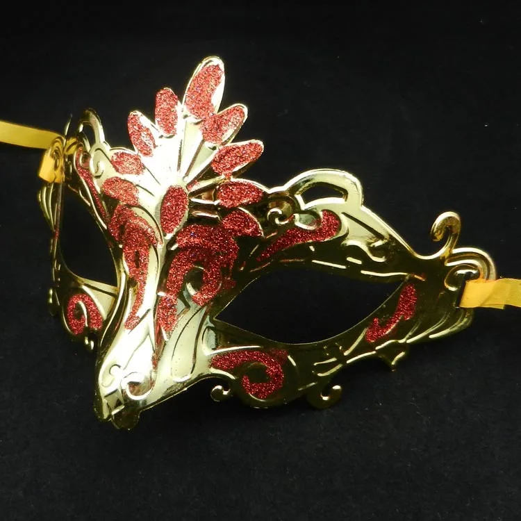 Цветная маска павлина с рисунком или узором маленькая для маскарада