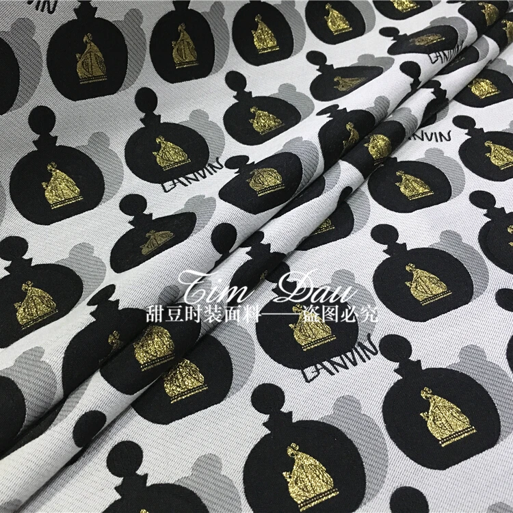 Жаккардовая ткань с золотистой нитью четкая жаккардовая ветровка для платья