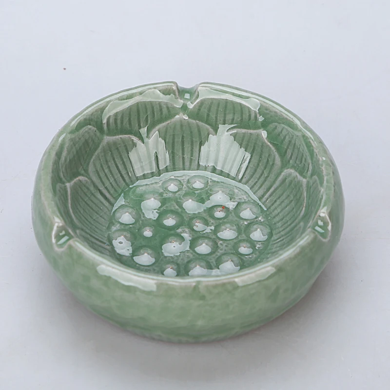 Новогодняя керамическая пепельница для автомобиля украшения дома китайское