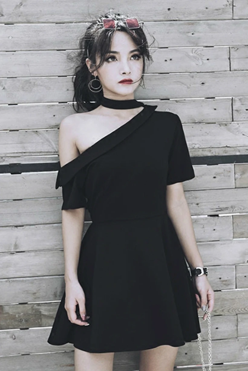 Новинка 2018 винтажное готическое сексуальное асимметричное дизайнерское летнее