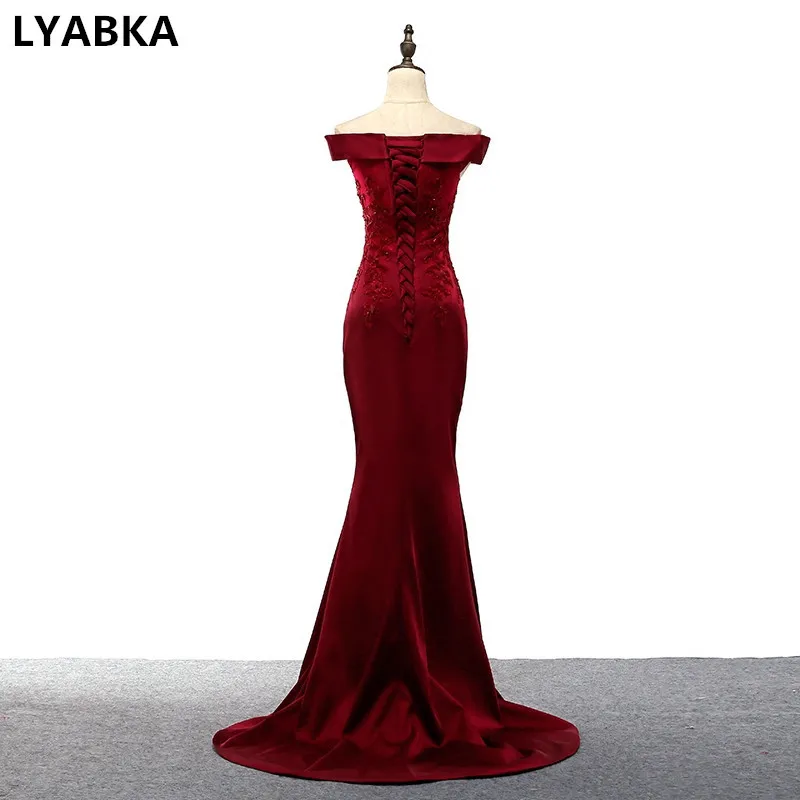 Вечернее платье Robe De Soiree на шнуровке бордовое атласное с аппликацией вечерние