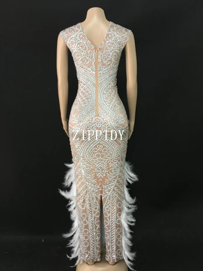 Модное серебристое платье с перьями для празднования дня рождения женское
