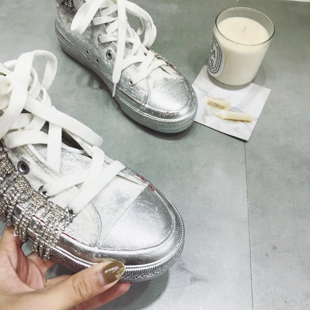 Женские высокие кроссовки с кристаллами белые стразы модная брендовая обувь для