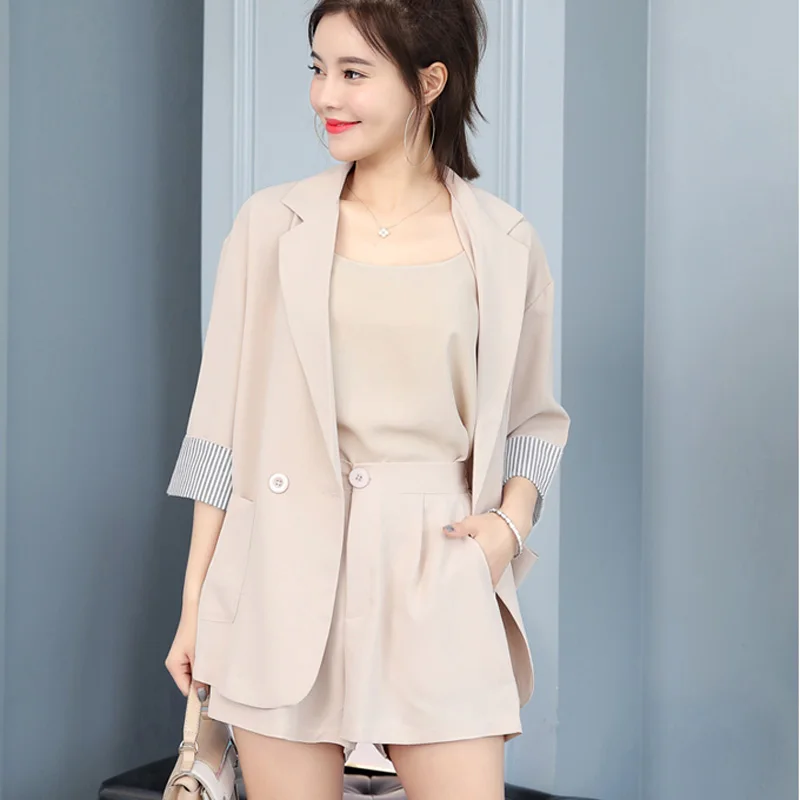 Летний женский костюм в полоску с коротким рукавом стиле пэчворк свободный