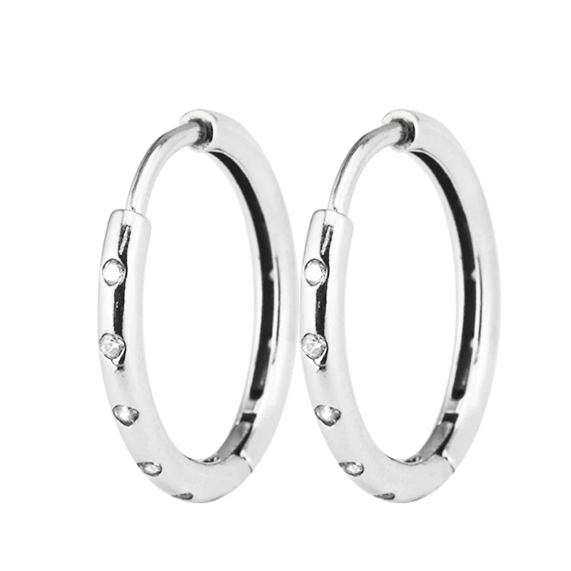 

Женские серьги-капельки из серебра 925 пробы