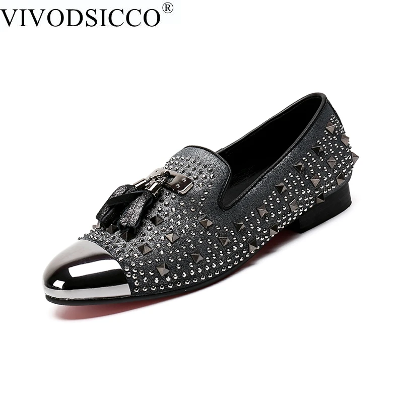 

VIVODSICCO Men Velvet Loafers Party wedding Shoes Europe Style Rivets Rhinestone Velvet Slippers Driving Moccasins Flat Shoes
