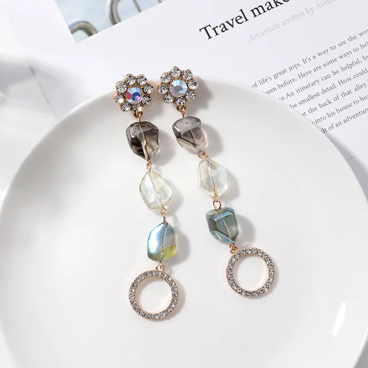 Корейские блестящие Асимметричные Акриловые Длинные серьги с кристаллами