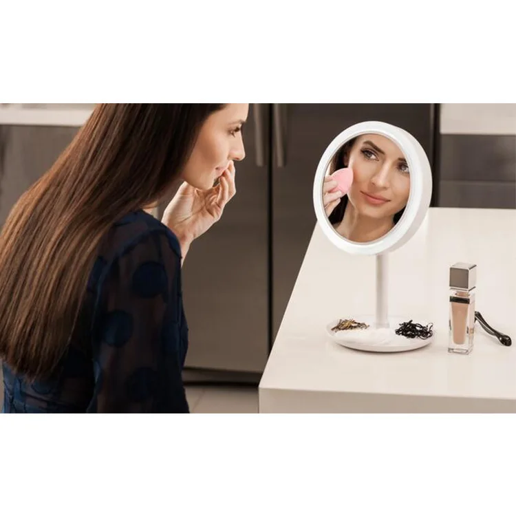 Три в одном вентилятор светодиодный светильник Beauty Breeze зеркало без пота макияж