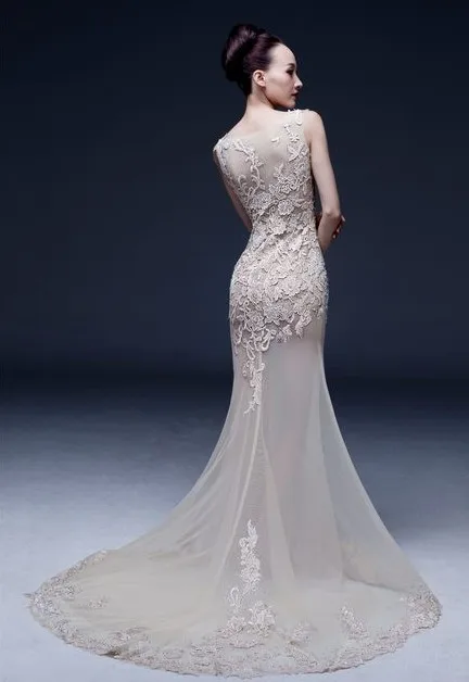 V-Neck Spaghetti Strap Button Lace Applique Mermaid Court Train Wedding Dresses 2015 Free Shipping | Свадьбы и торжества